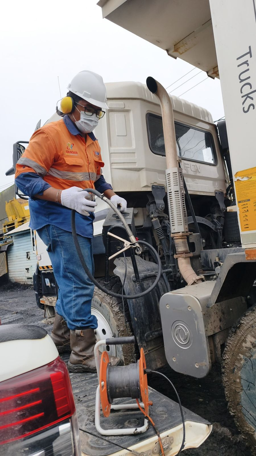 Uji Emisi Sumber Bergerak